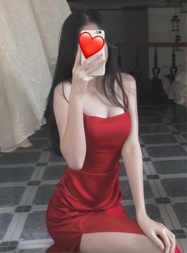 มีนา 4