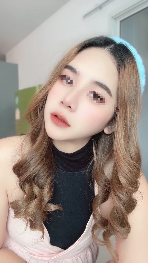 มีนา 1