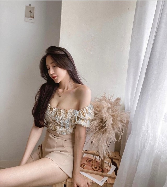 ชมพู 2