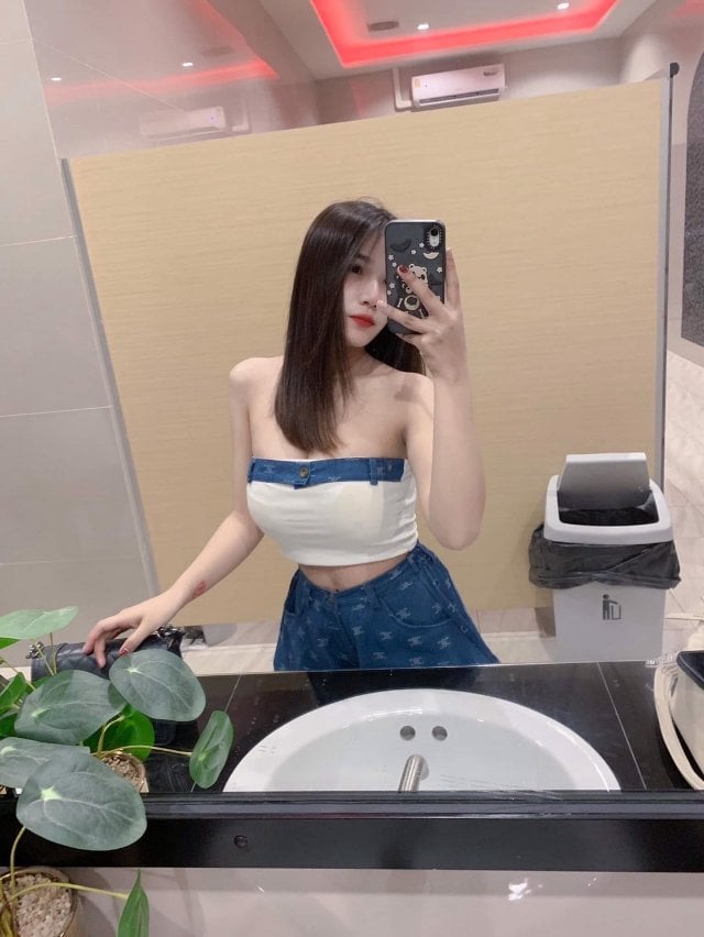 แบม 5