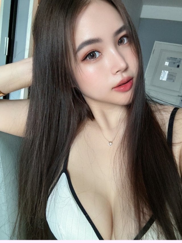 จีอา Jiah  - ไซด์ไลน์ ห้วยขวาง กรุงเทพมหานคร