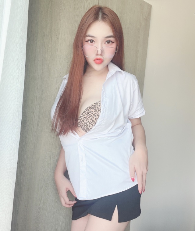 สาวสองรับนวด 2