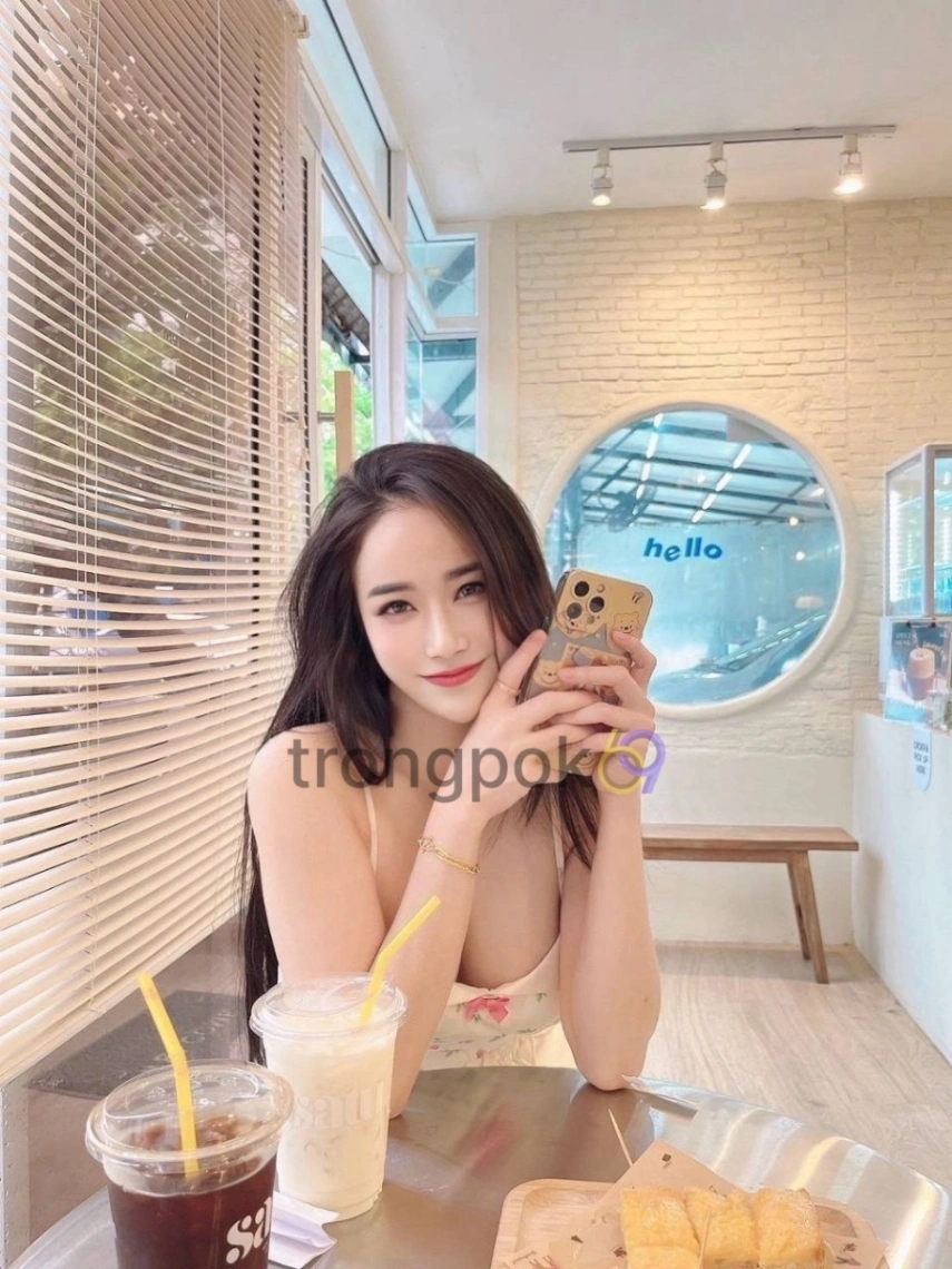 Kaohom(น้องข้าวหอม) - ไซด์ไลน์ คลองเตย กรุงเทพมหานคร