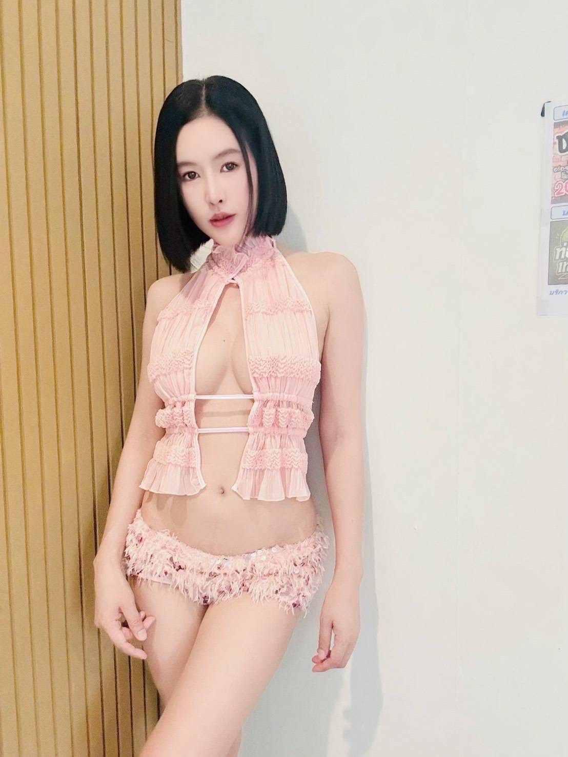 เจ่เจ้ 3