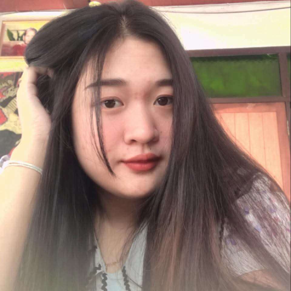 พลอย 2