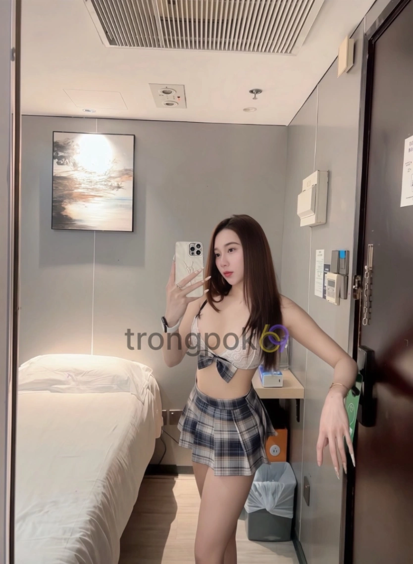 โลมา 4