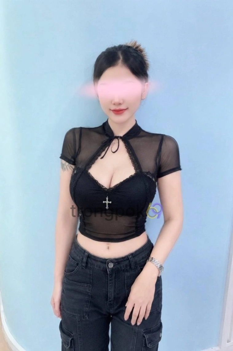 Tangmo แตงโม - ไซด์ไลน์ ห้วยขวาง กรุงเทพมหานคร