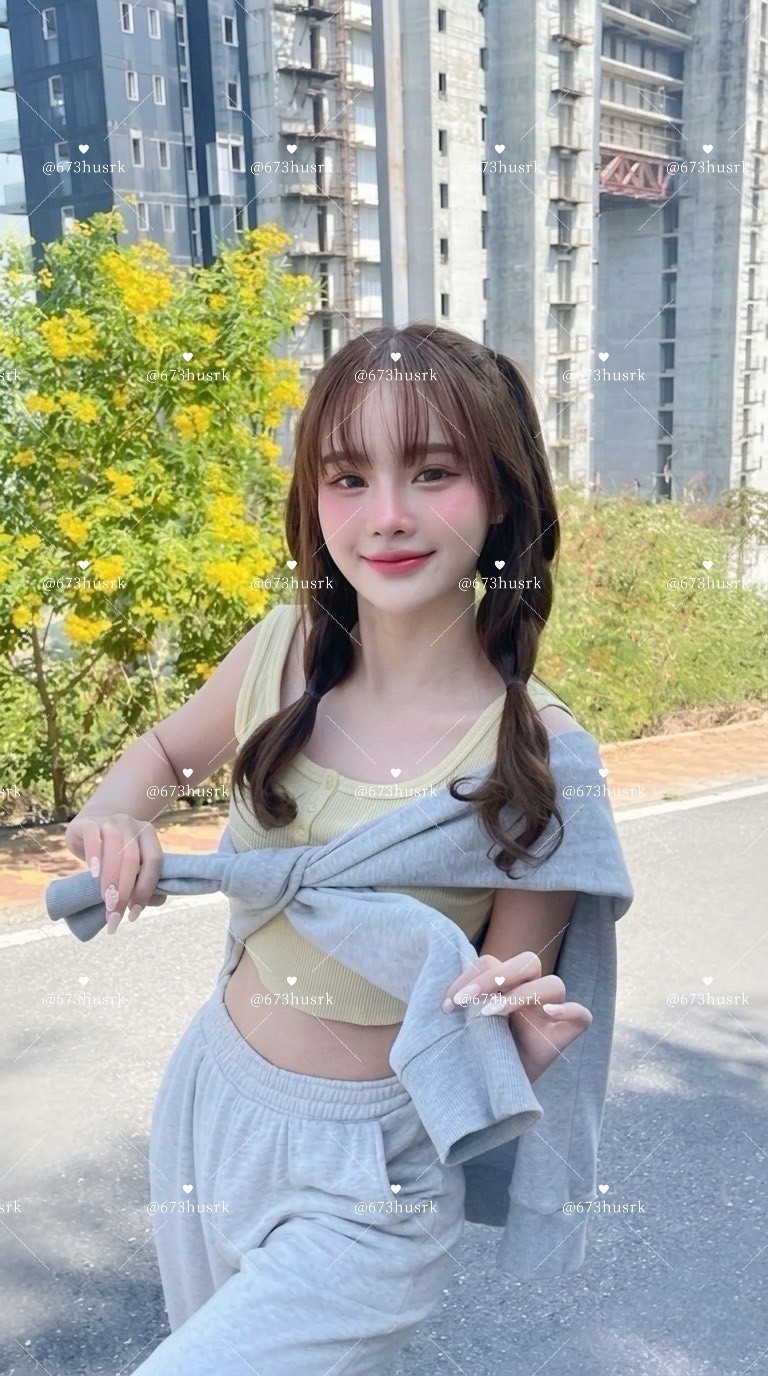 เลิฟลี่ อายุ20☃️ลูกครึ่งเกาหลี☃️ ตรงปก! 4