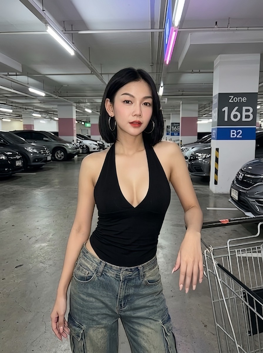 🌶️น้อง พริกแกง (ลูกครึ่ง) FHM Model หุ่นจึ้ง!! 1